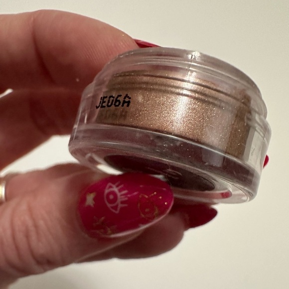 bareMinerals, PAMPER loose mineral eyeshadow, NWOB - Picture 3 of 8